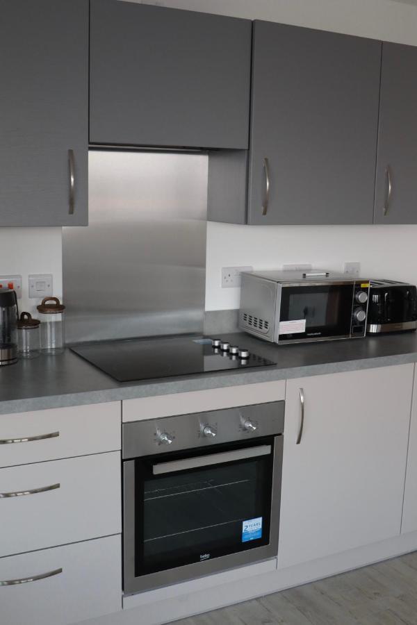 Luxurious City View Apartment In Salford Манчестер Экстерьер фото
